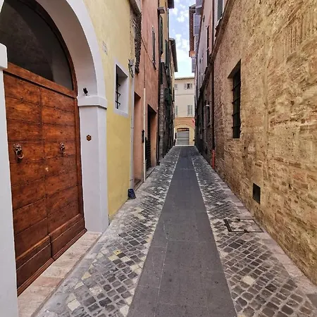 Arte E Mestieri * Foligno
